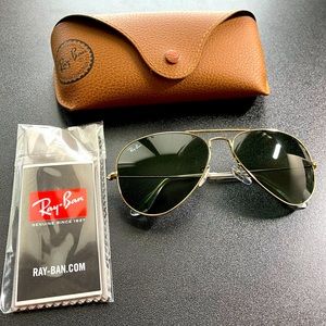 Ray Ban Aviators - Large 58mm - Gold NWOT
